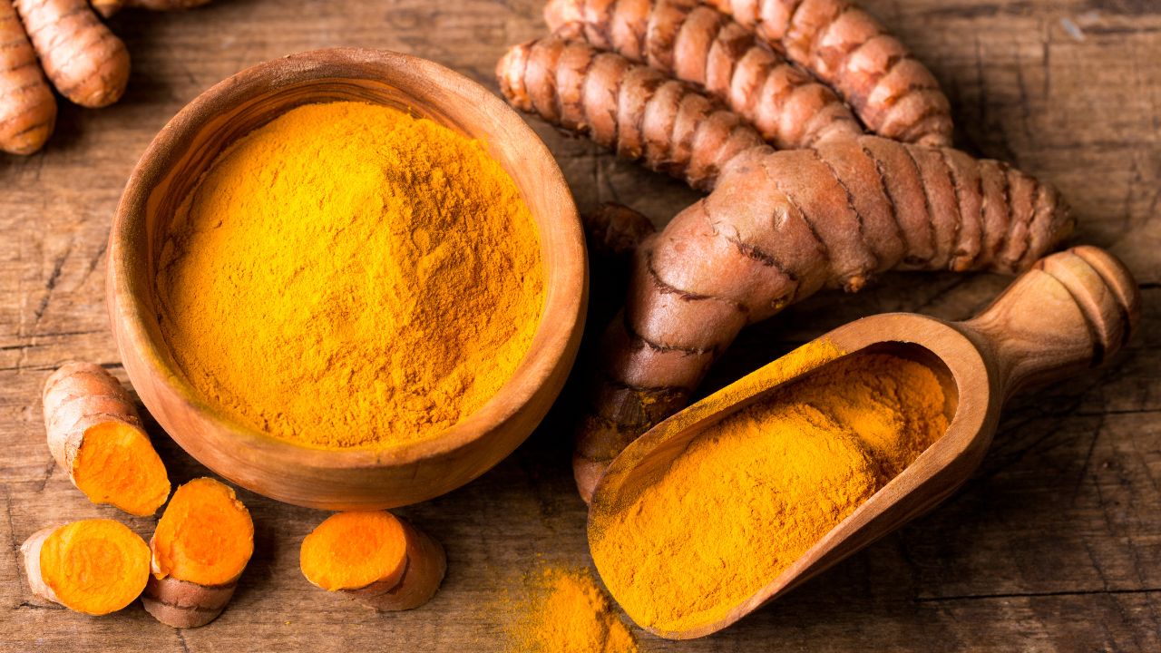 Organic Turmeric Powder - Smiley Naturals